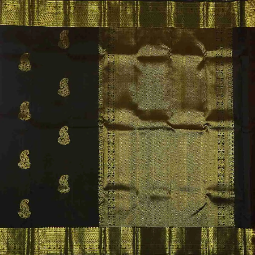 Dark Green Silk Saree With Golden Border