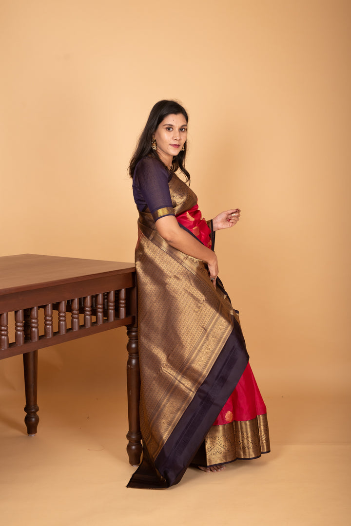 Chilli Red and Midnight Blue Korvai pure kanjivaram silk saree