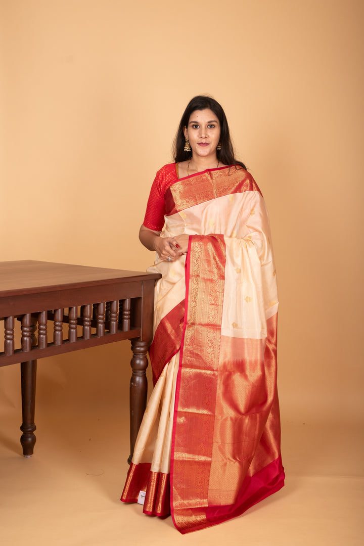 Cream white and Bright Red Butta pure kanchi silk saree