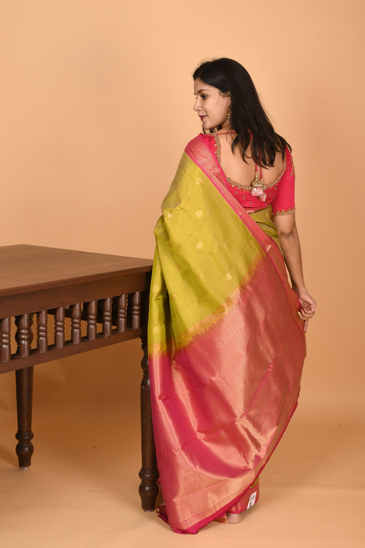 Pear green and Rani pink Small Border pure kanjivaram silk saree