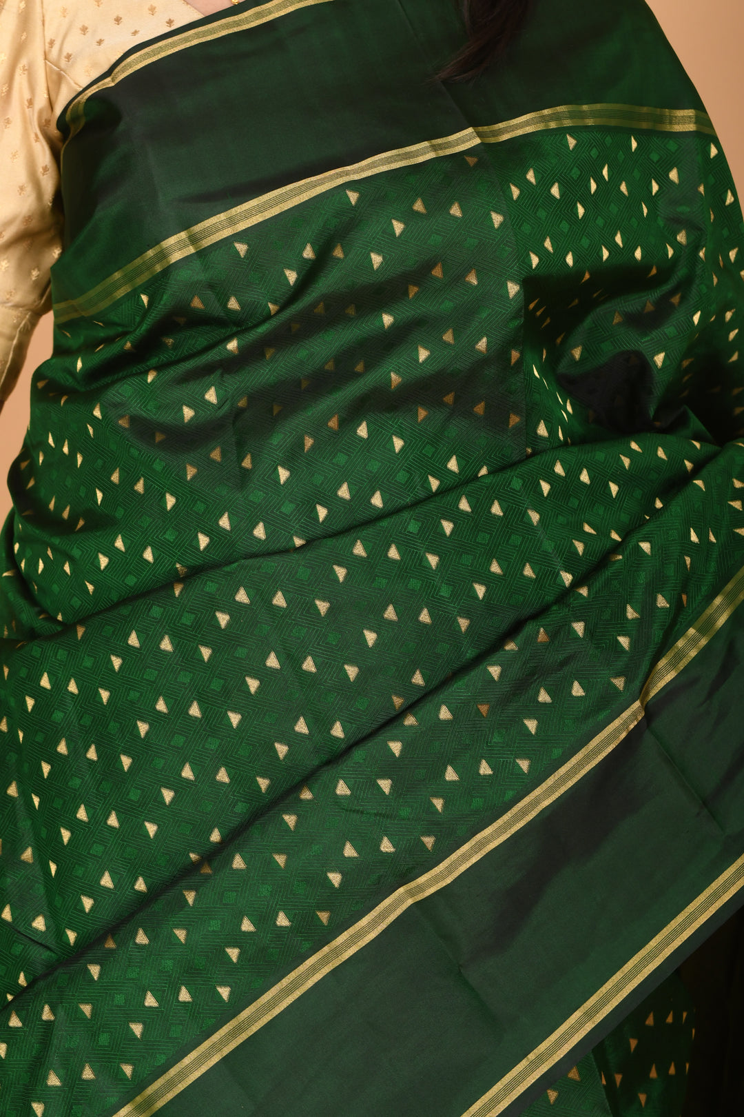 Bottle Green Butta pure kanchi silk saree