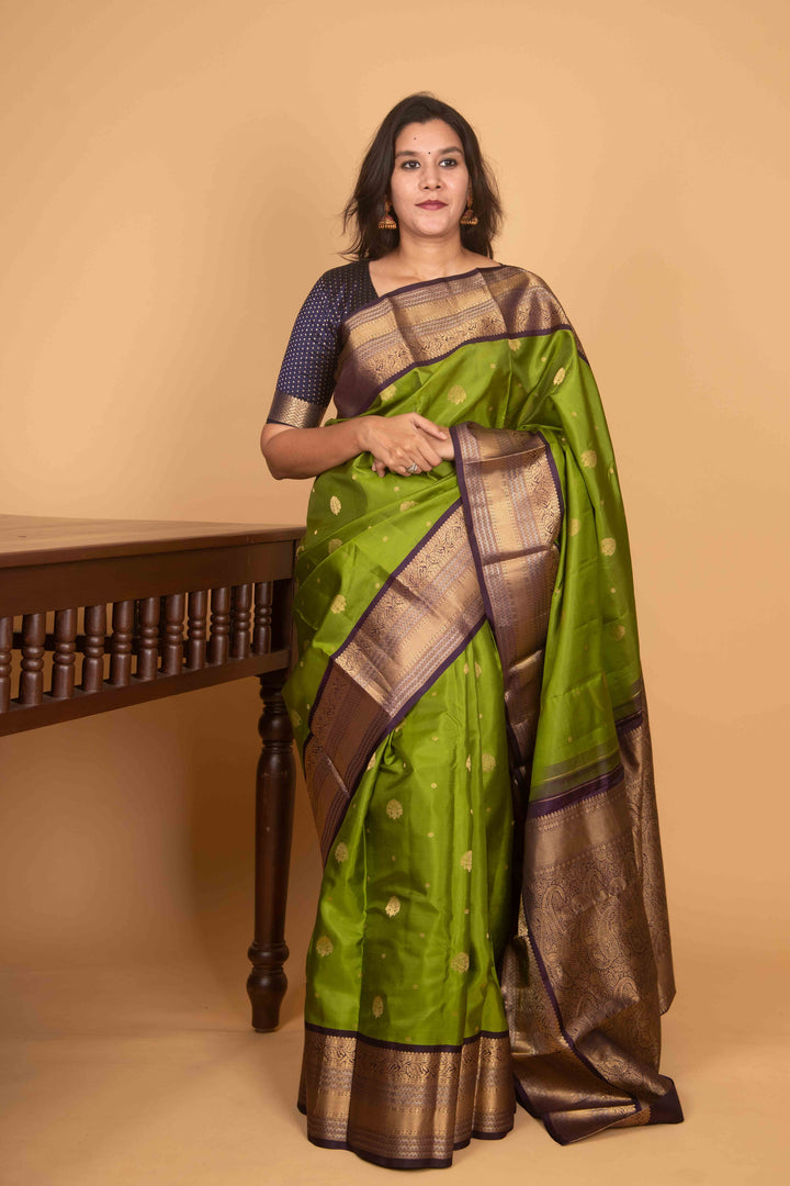 Kelly green and jamun purple korvai pure silk saree