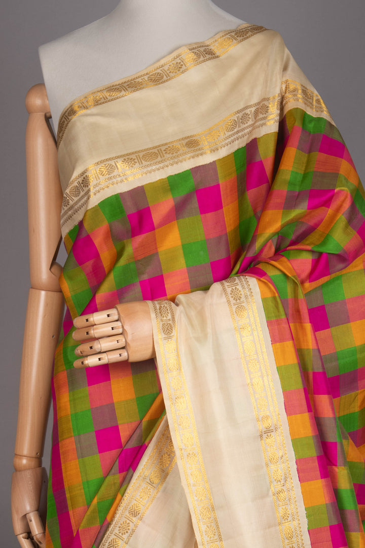 Paalum Pazhamum Korvai Silk Saree