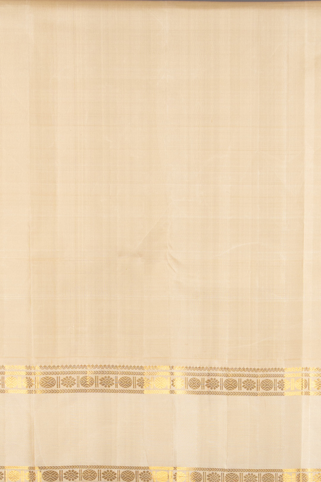 Paalum Pazhamum Korvai Silk Saree