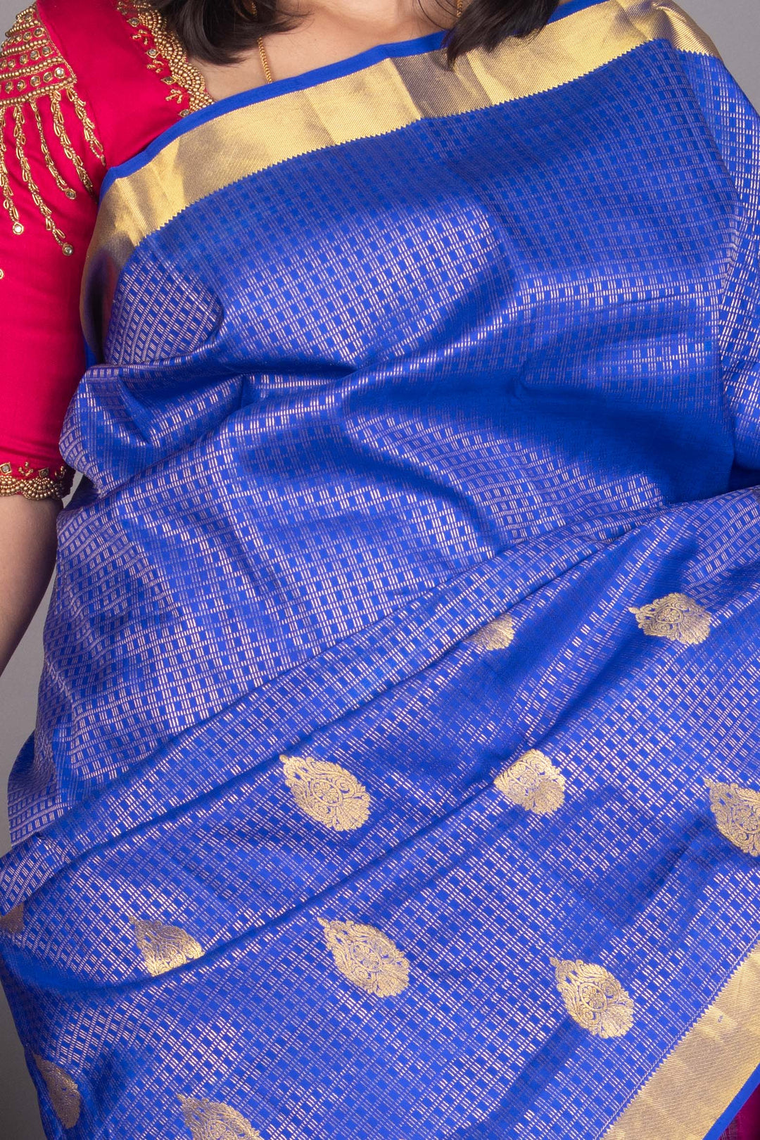 Royal Blue And Pink Vairaoosi Silk Saree