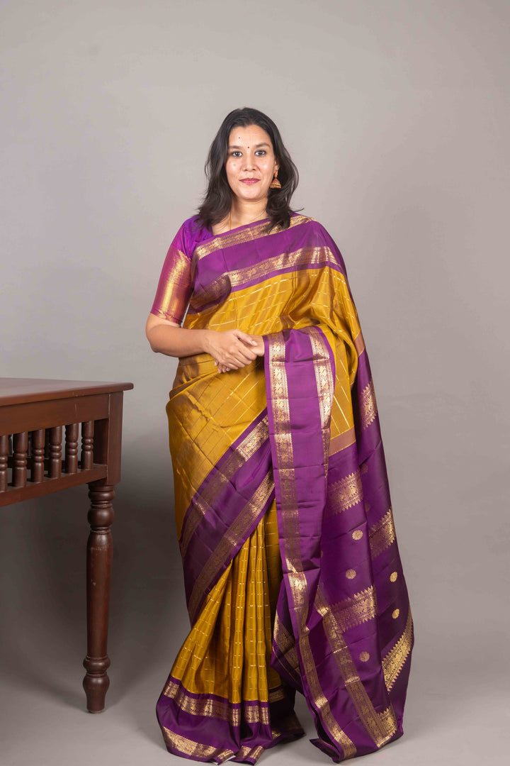 Fenugreek And Purple Retta Kanjipuram Silk Saree