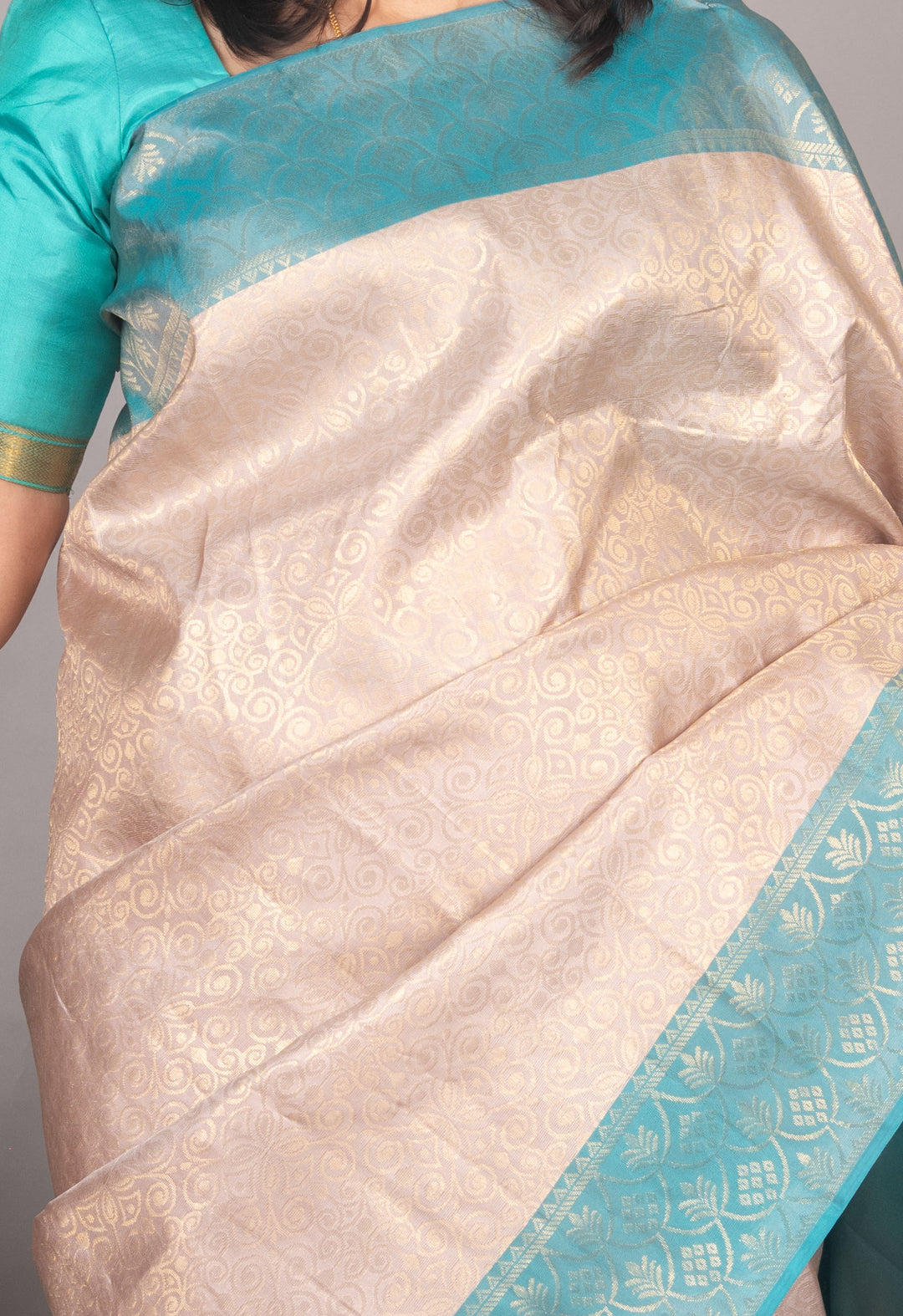 Grey And Aanadha Blue  Brocade Kanjipuram Saree