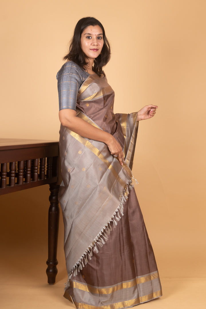 Coffee Brown and Ash Grey Retta petu pure Kanjivaram Silk saree
