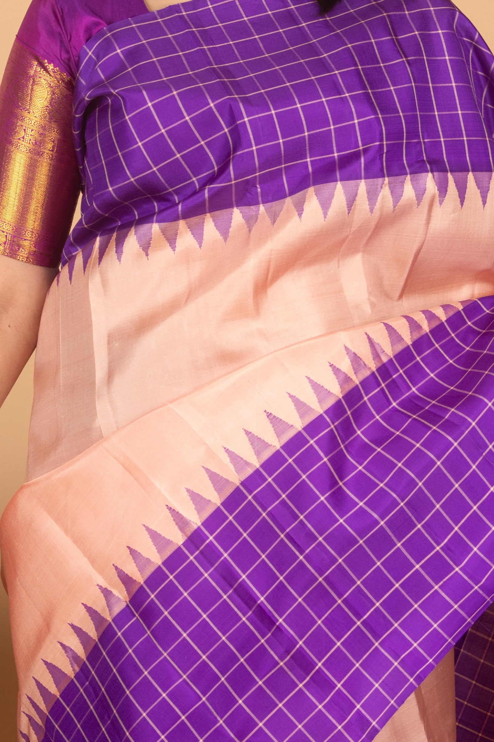 Peach and Violet Zero Zari Pure Kanjipuram Silk saree