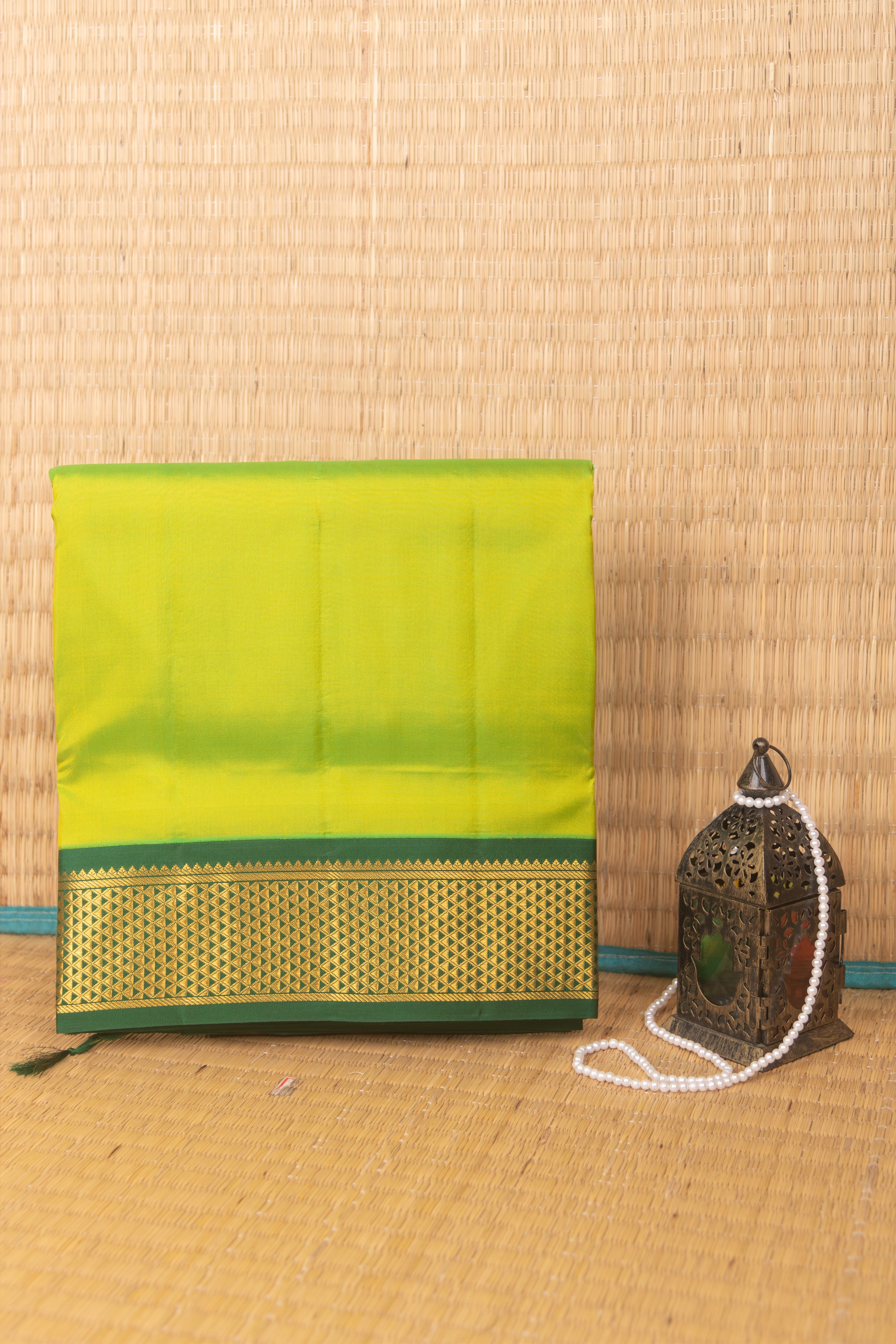 Lime Green and Dark Green 9 Yard Silk Saree