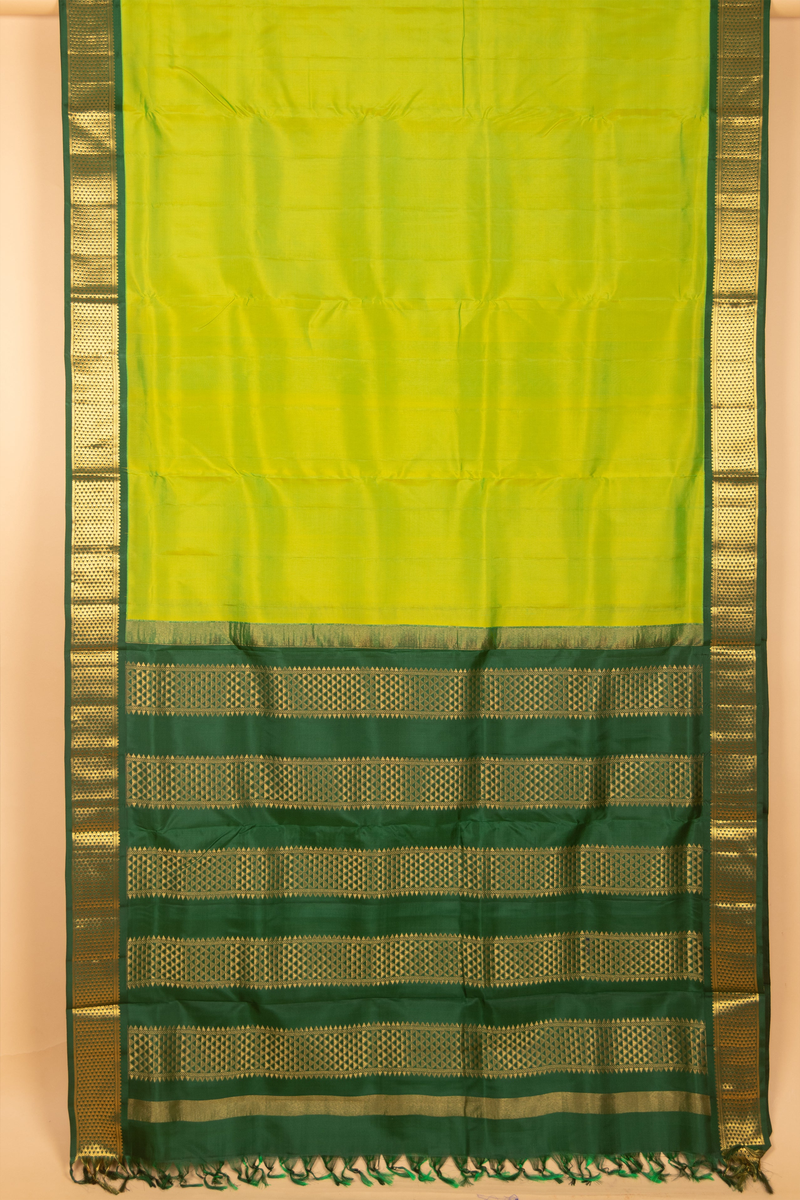 Lime Green and Dark Green 9 Yard Silk Saree