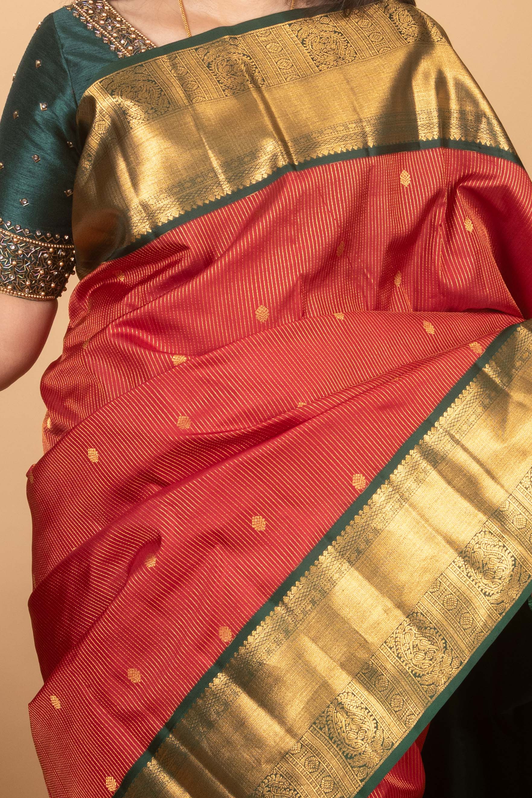 Blood Red and Deep Green Vairaoosi Pure Kanjivaram Silk Saree