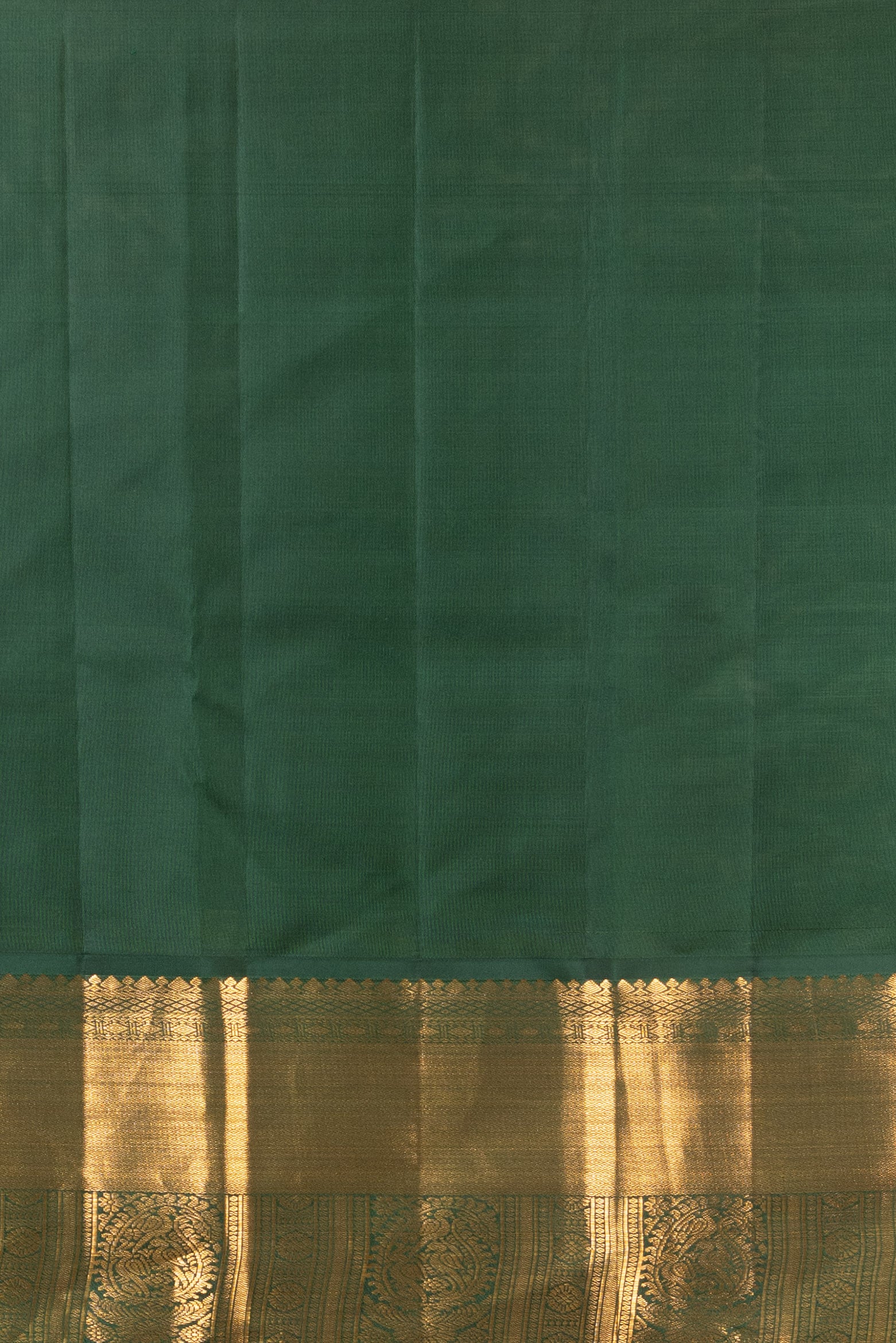 Blood Red and Deep Green Vairaoosi Pure Kanjivaram Silk Saree