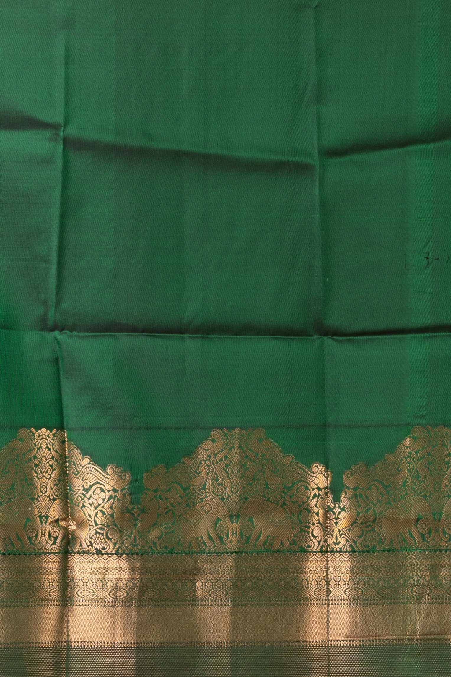 Crimson and Dark Green Traditional Pure Kanjivaram Silk Saree