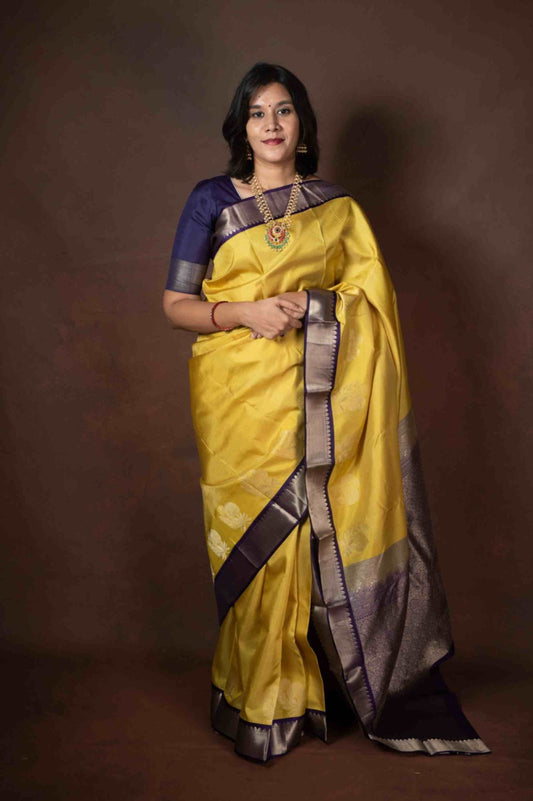 Acid green small border silk saree