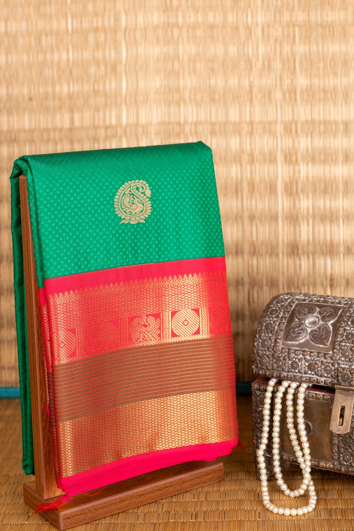 Dark Green And Red Semi Silk Saree