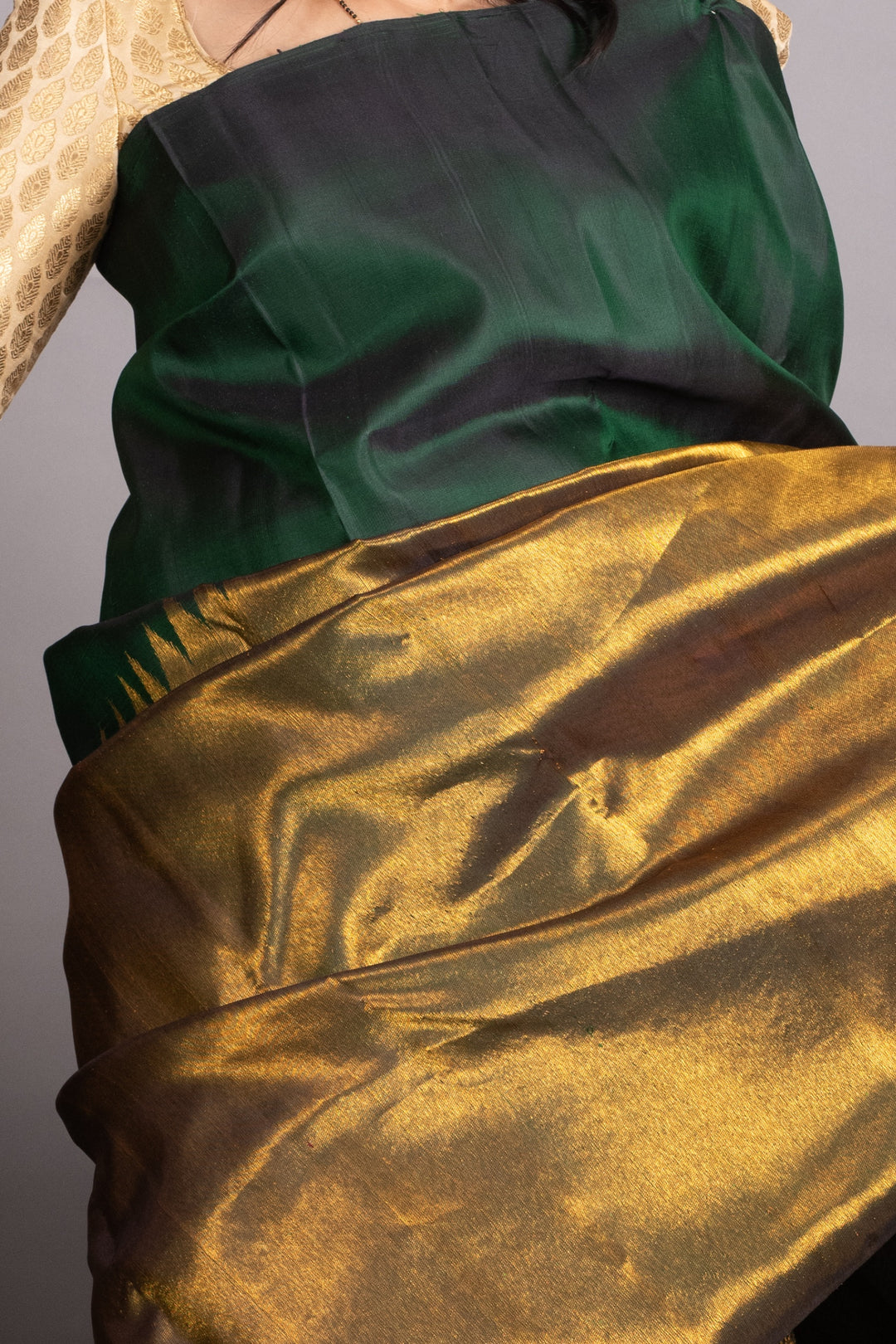 Bottel Green Pure Kanjivaram Silk Saree