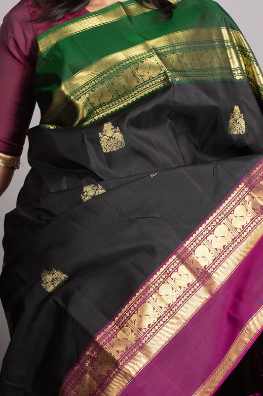 Black and Magenta Pure Kanjivaram Silk Saree