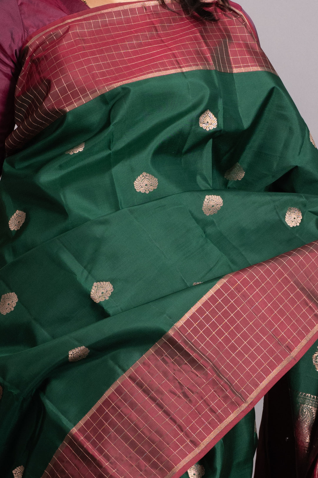 Bottel Green and Maroon Pure kanjivaram Silk Saree