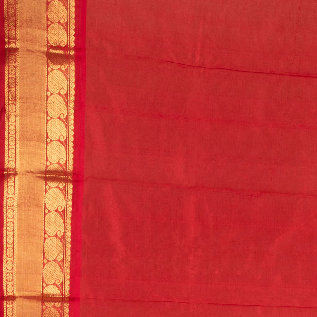 White and red silk cotton saree