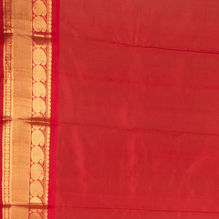 White and red silk cotton saree