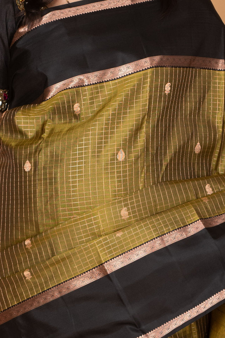 Olive green and Black Retta Patta Border Pure Kanchi silk saree