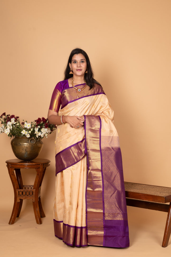Bone White and Blue Violet Pure kanchi silk saree