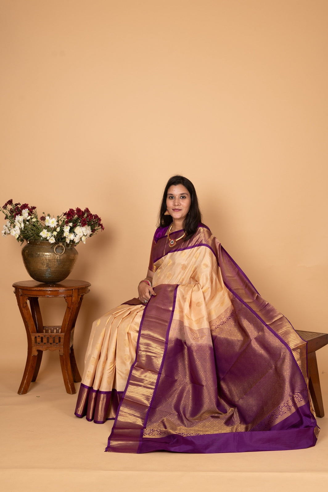 Bone White and Blue Violet Pure kanchi silk saree