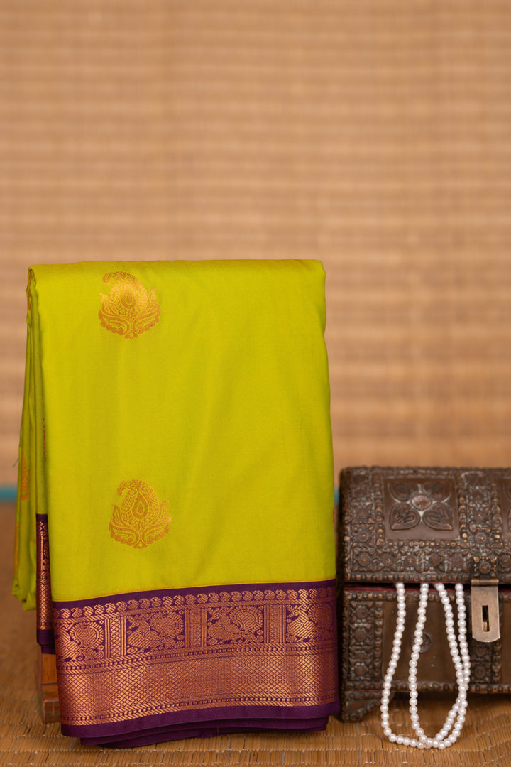 Chartreuse green and Palatinate purple Korvai semi silk saree