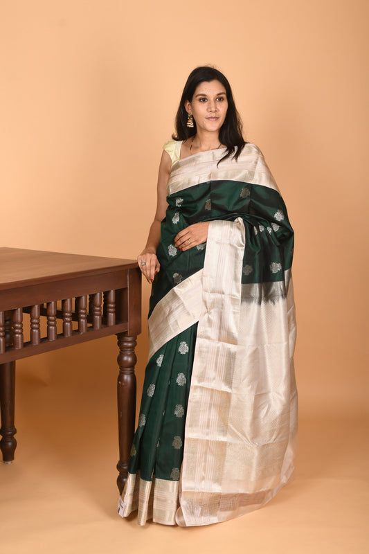 Bottle Green and Dusky white Retta Patta Border pure kanchi silk saree