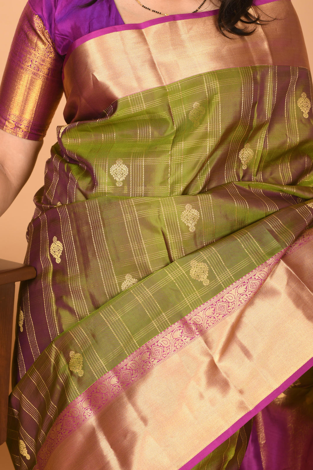 Dual Tone green and Magenta checked pure kanjivaram silk saree