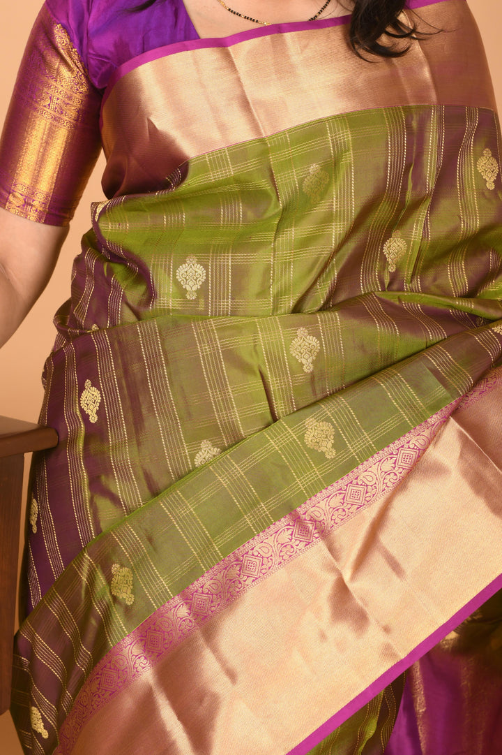 Dual Tone green and Magenta checked pure kanjivaram silk saree