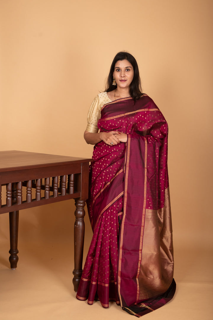 Blood Red Butta pure kanchi silk saree