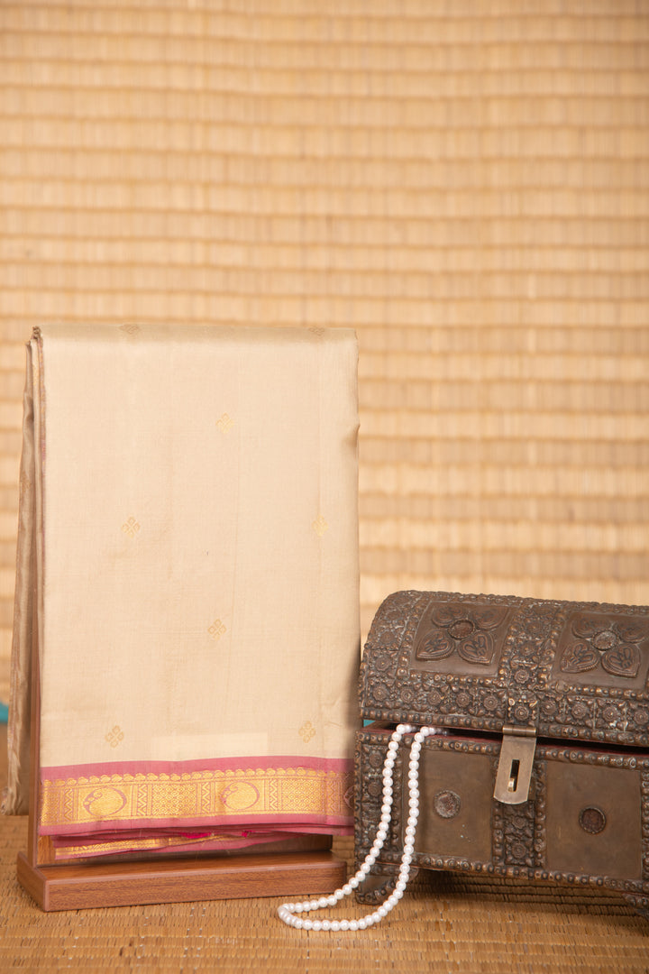 Ivory small border pure kanchi silk saree