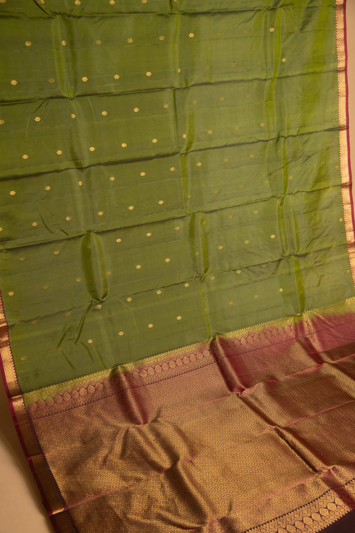 Kelly green and maroon small border pure kanchi silk saree