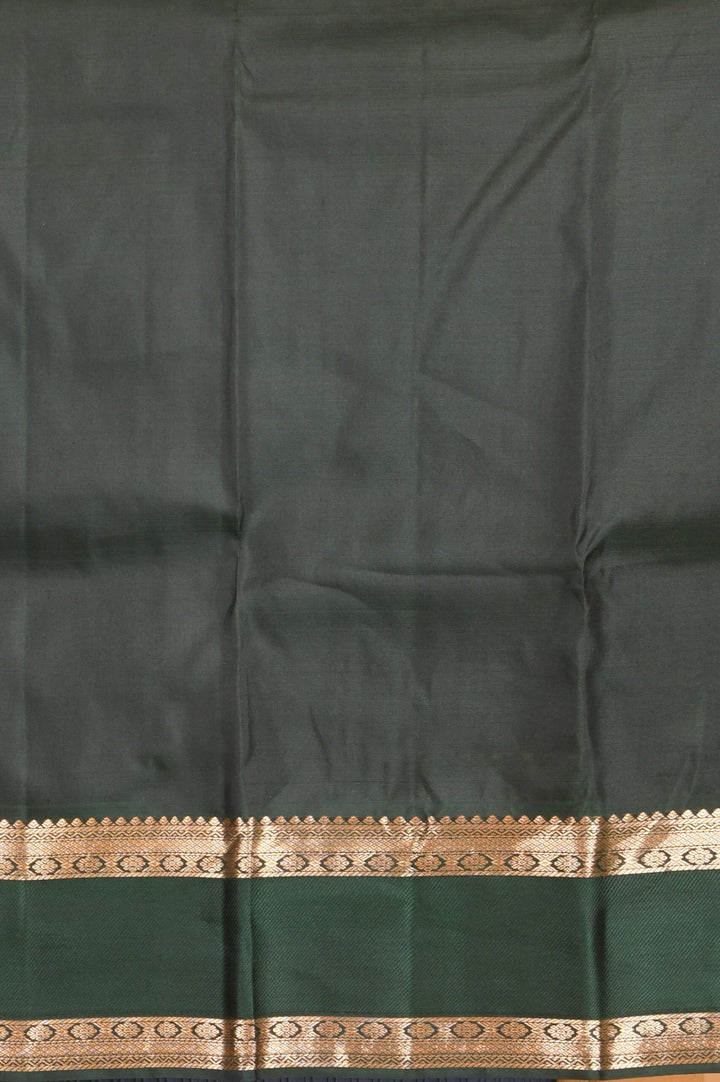 Darkgreen retta pettu pure silk saree