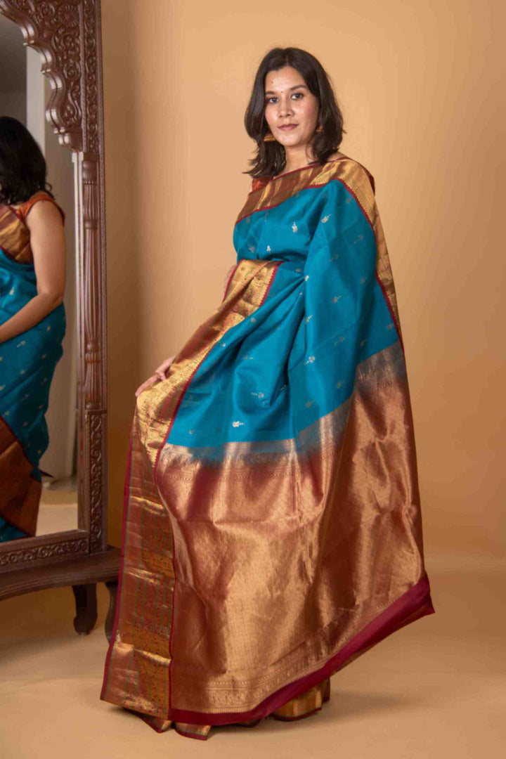 Yale blue and brown korvai silk saree