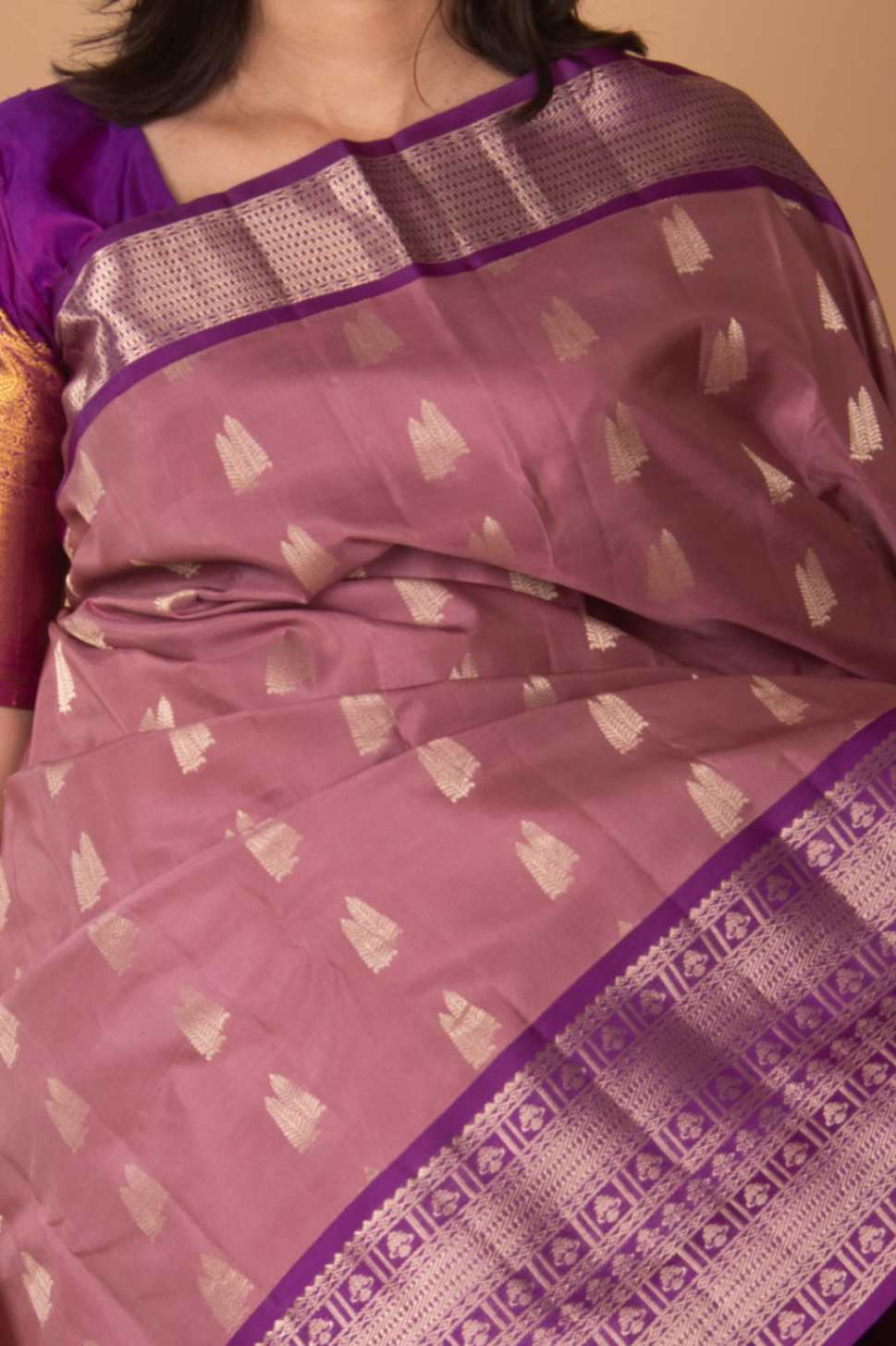 Light onion mauve and purple korvai silk saree