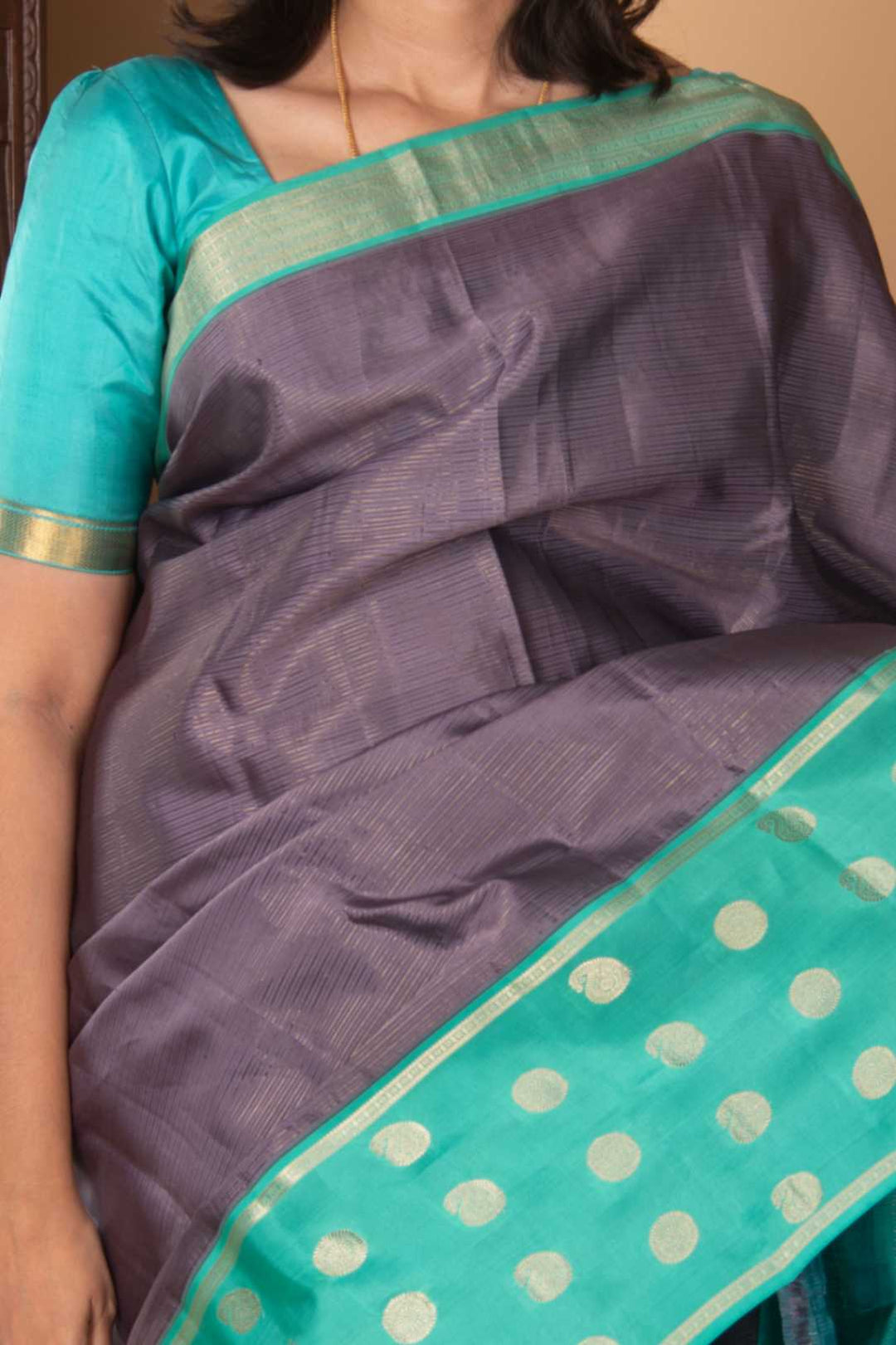 Cool grey vairaoosi silk saree