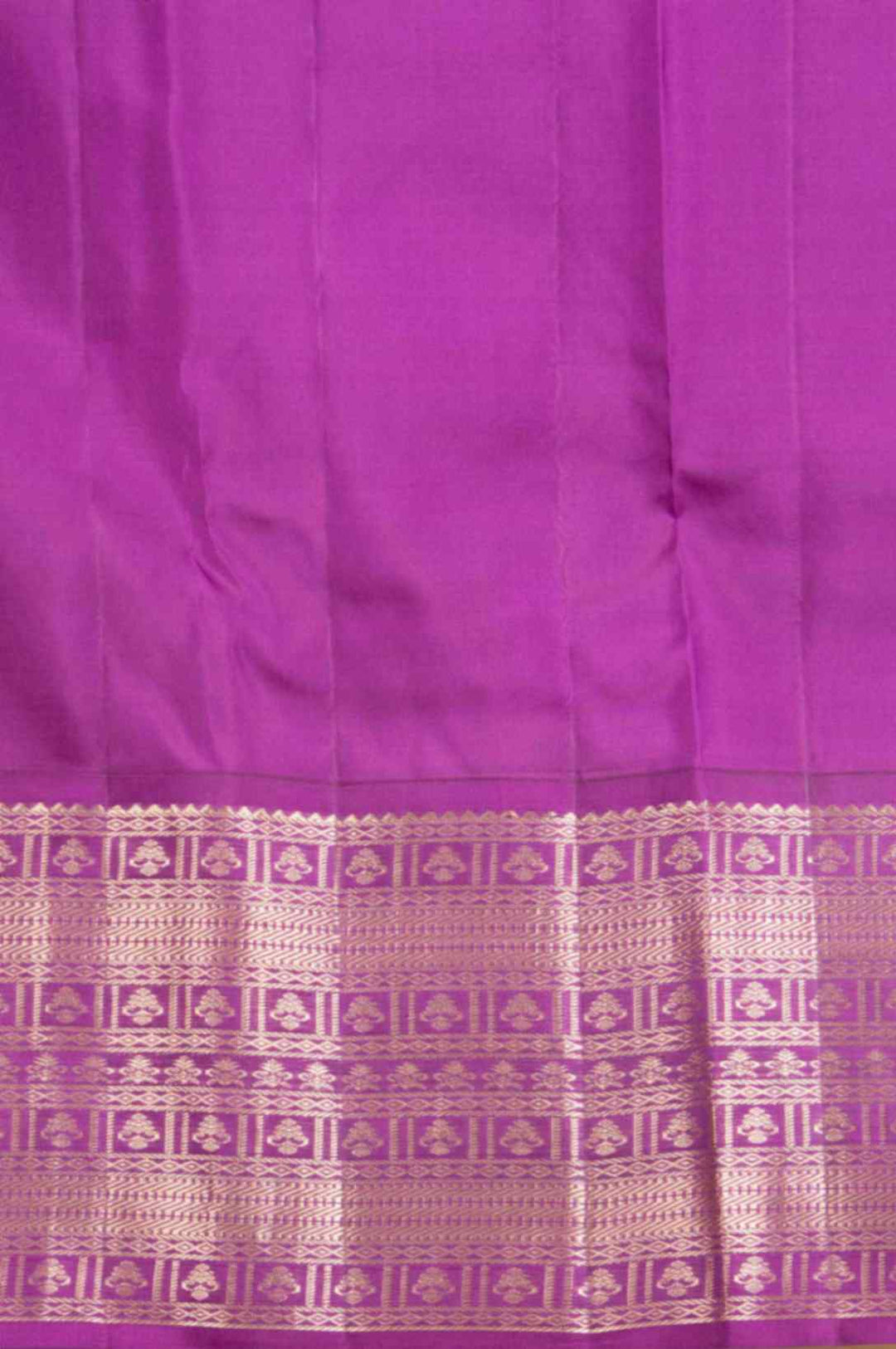 Pearl white and Purple Korvai Silk Saree