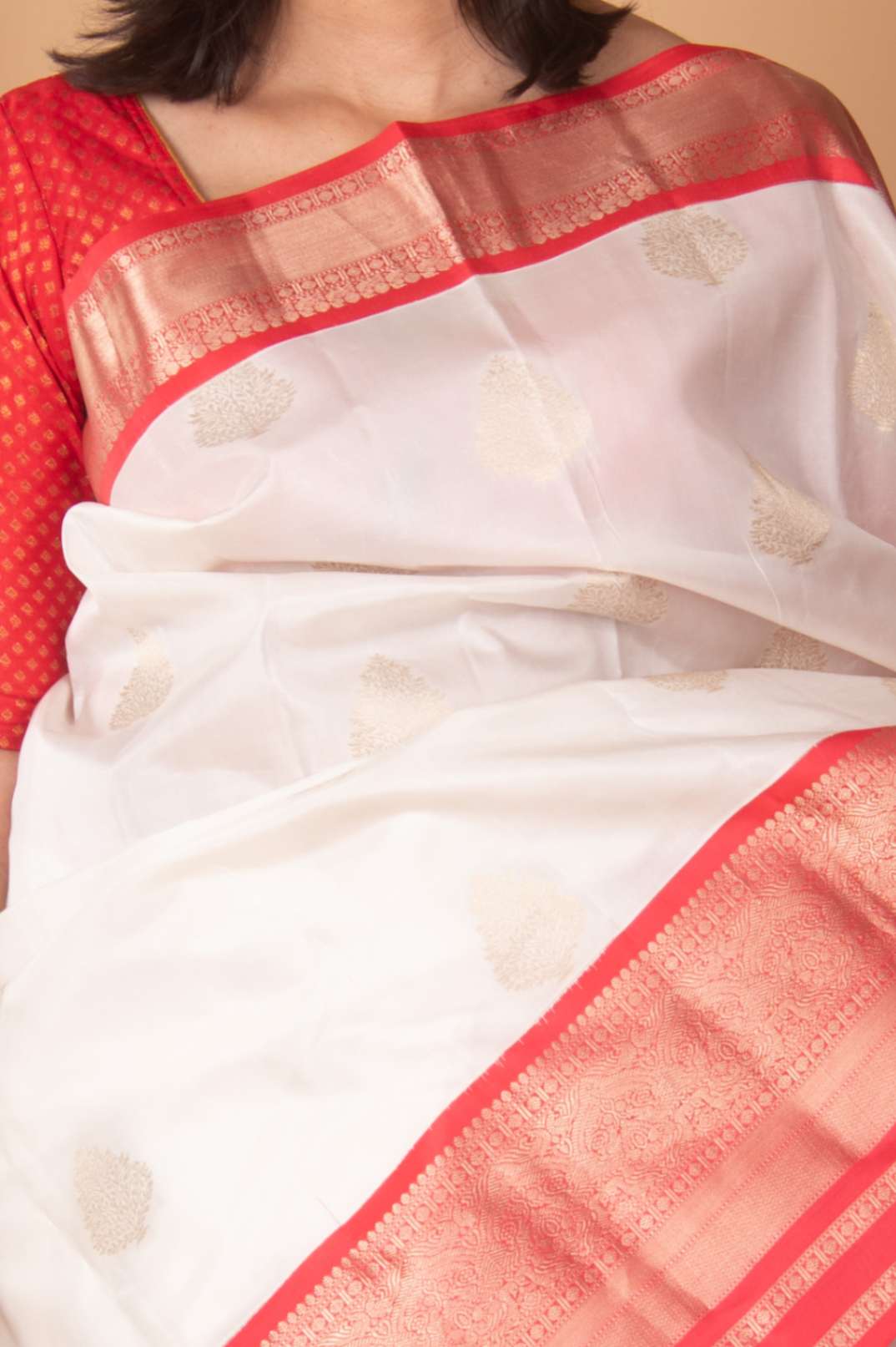 White and Coral Orange Pure Kanjivarm Silk Saree