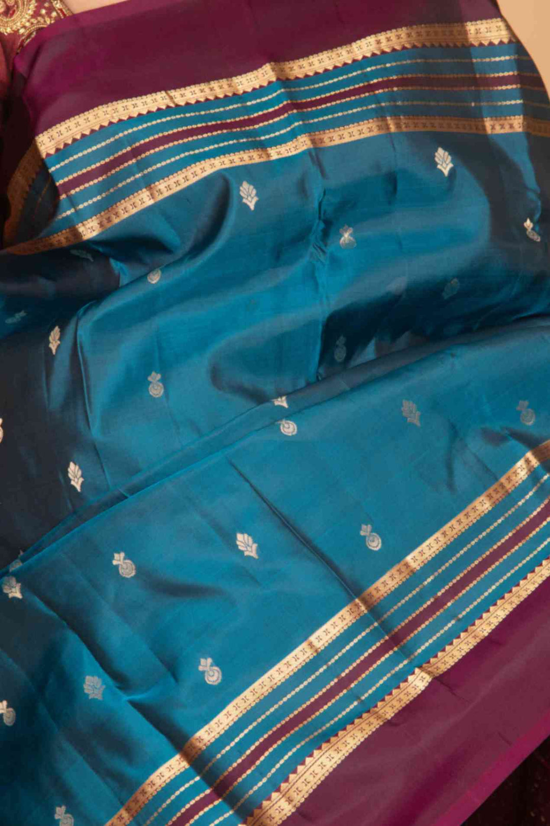 Egyptian blue and purple adukku pettu silk saree