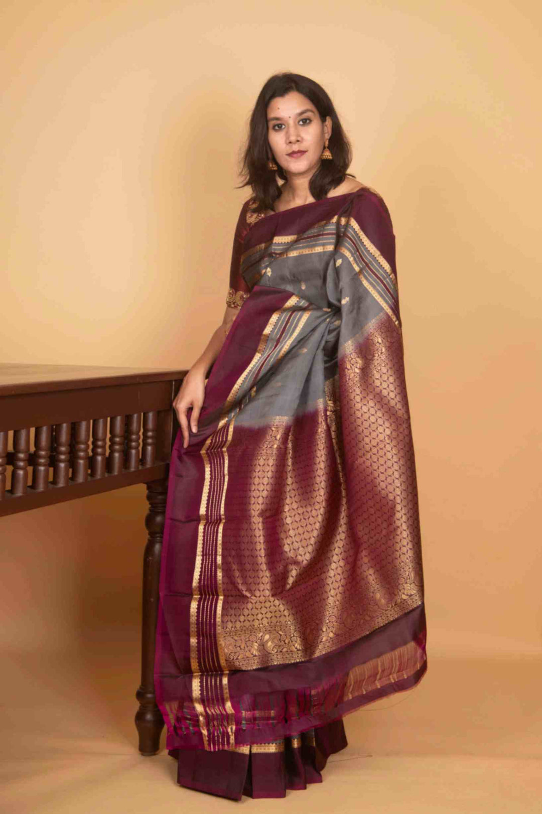 Grey and purple adukku pettu silk saree