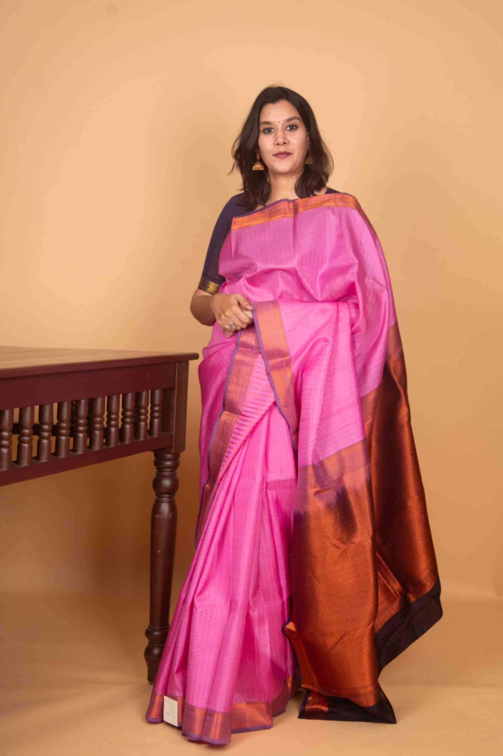 Rosemilk pink and navyblue aaiyram butta silk saree