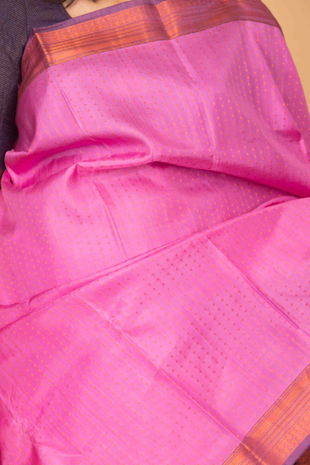Rosemilk pink and navyblue aaiyram butta silk saree