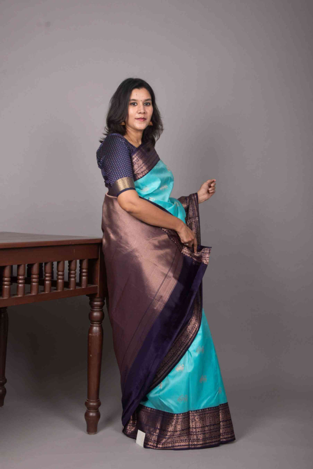 Skyblue and navyblue korvai silk saree