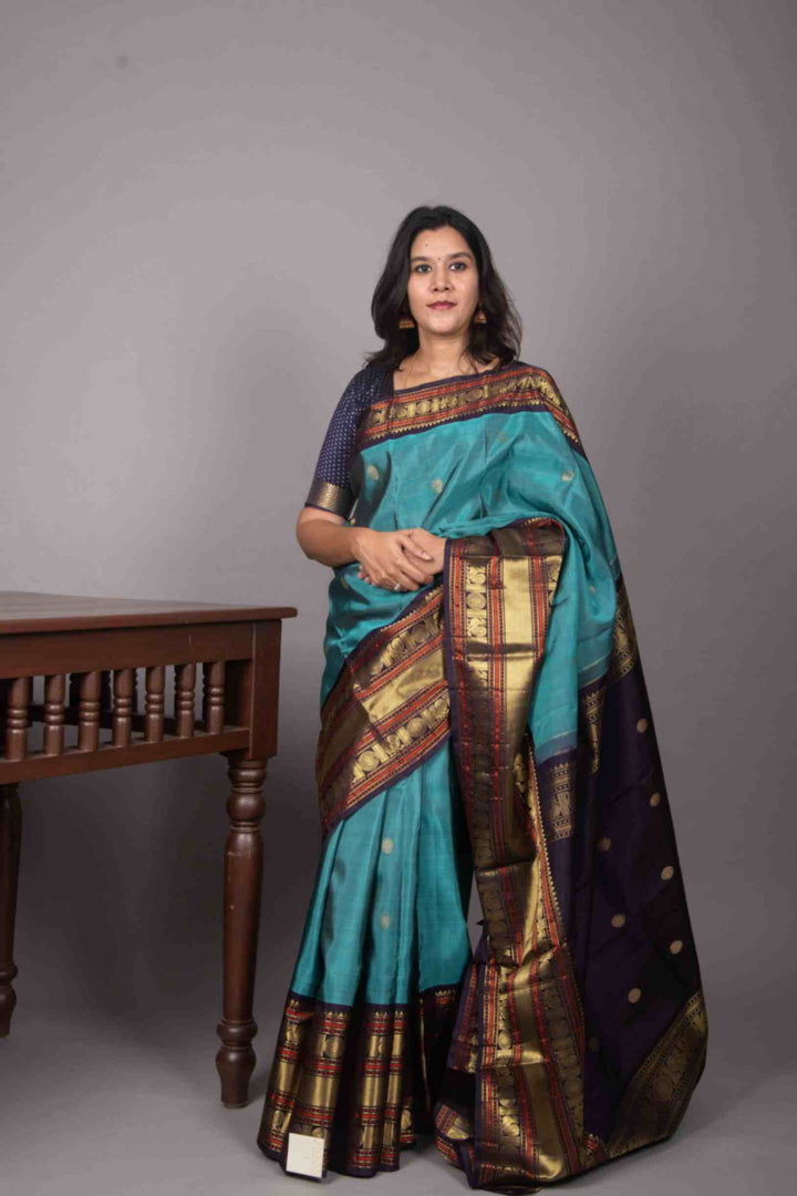 Bondi blue and navyblue silk saree