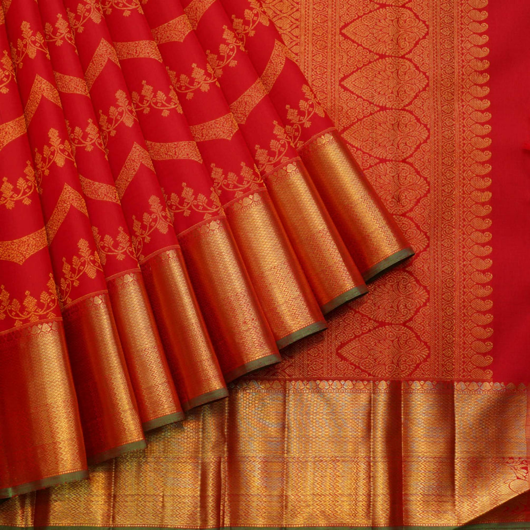 Red pattu saree
