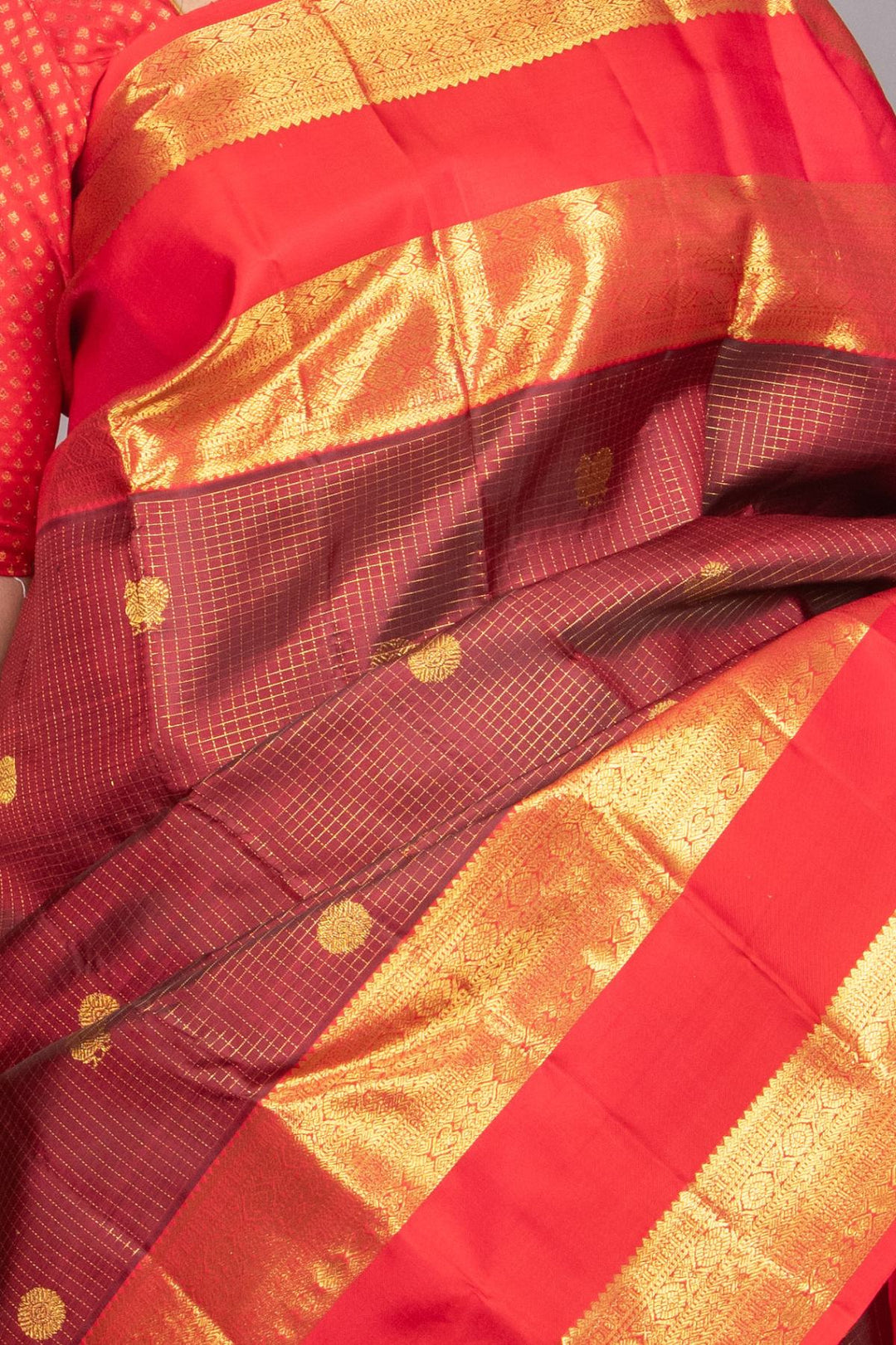 Maroon and red vairaoosi silk saree