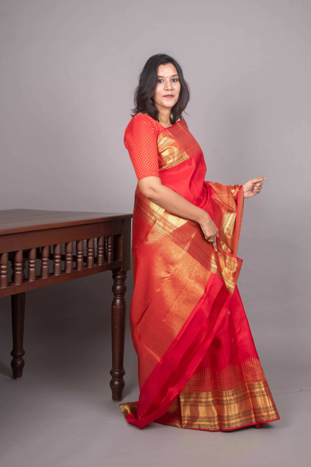 Red kanchipuram silk saree